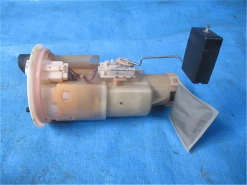 Used Fuel Pump DAIHATSU Hijet 2006 TE S210P 23210B5030 BE FORWARD