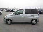 Used 2001 TOYOTA FUN CARGO BF64277 for Sale Image 2