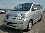 Used 2002 TOYOTA NOAH BF66063 for Sale Image 1