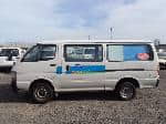 Used 2003 TOYOTA HIACE VAN BF66102 for Sale Image 2