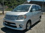 Used 2002 TOYOTA NOAH BF67811 for Sale Image 1