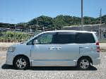 Used 2002 TOYOTA NOAH BF67811 for Sale Image 2