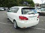 Used 2001 TOYOTA IPSUM BF68569 for Sale Image 3
