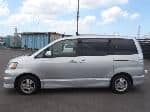 Used 2003 TOYOTA NOAH BF68733 for Sale Image 2