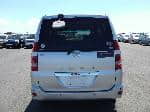 Used 2002 TOYOTA NOAH BF68879 for Sale Image 4