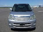 Used 2002 TOYOTA NOAH BF68879 for Sale Image 8