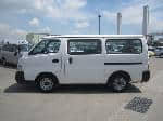 Used 2004 NISSAN CARAVAN VAN BF69021 for Sale Image 2