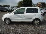 Used 2004 MAZDA DEMIO BF69104 for Sale Image 2
