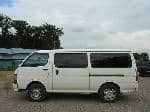 Used 2002 TOYOTA HIACE VAN BF69335 for Sale Image 2