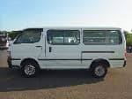 Used 2004 TOYOTA REGIUSACE VAN BF69209 for Sale Image 2