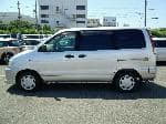 Used 1999 TOYOTA TOWNACE NOAH BF69379 for Sale Image 2