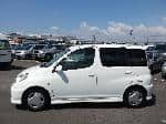 Used 2000 TOYOTA FUN CARGO BF70327 for Sale Image 2