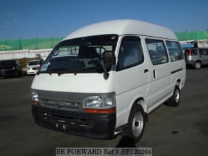 Used 2004 TOYOTA REGIUSACE VAN BF320204 for Sale