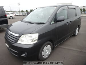 Used 2002 TOYOTA NOAH BF351268 for Sale