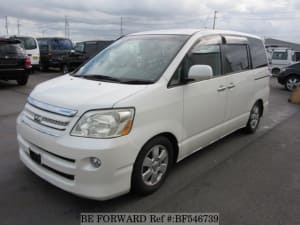 Used 2004 TOYOTA NOAH BF546739 for Sale