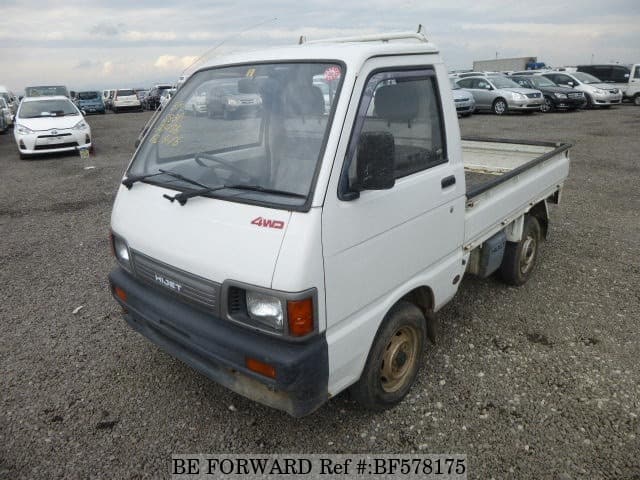 DAIHATSU / Hijet Truck (V-S83P)