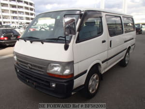 Used 2004 TOYOTA REGIUSACE VAN BF582093 for Sale