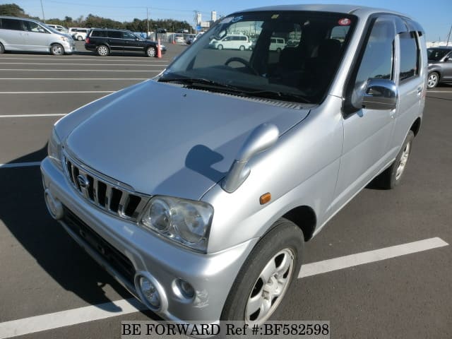 DAIHATSU / Terios Kid (GF-J111G)