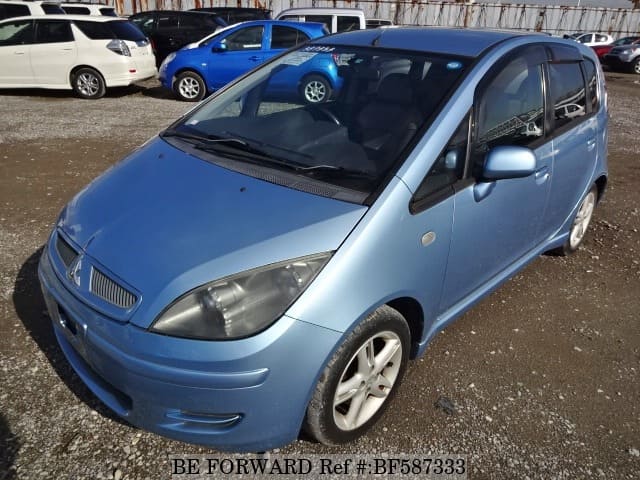 MITSUBISHI / Colt (UA-Z28A)