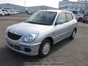 Used 2004 TOYOTA DUET BF614205 for Sale