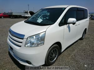 Used 2007 TOYOTA NOAH BF640781 for Sale