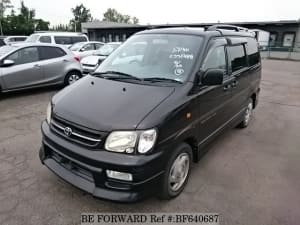 Used 2000 TOYOTA TOWNACE NOAH BF640687 for Sale