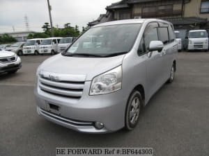 Used 2007 TOYOTA NOAH BF644303 for Sale