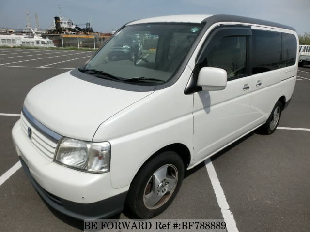 HONDA / Step WGN (LA-RF3)