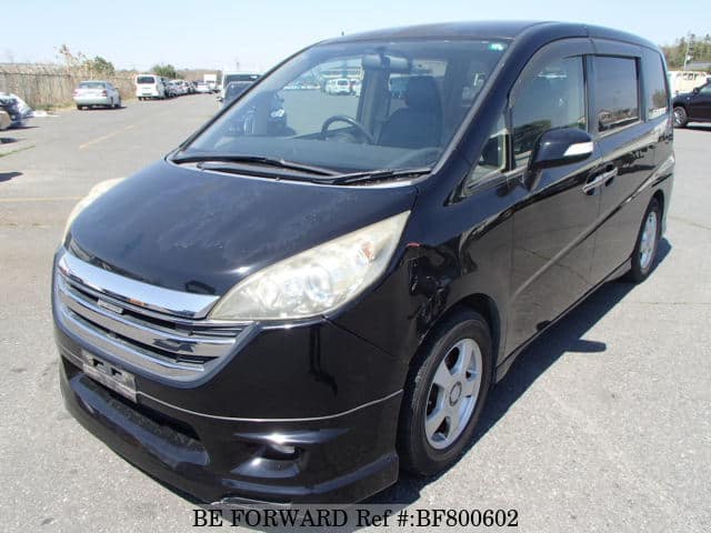 HONDA / Step WGN (DBA-RG1)