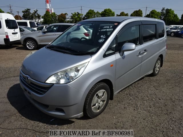 HONDA / Step WGN (DBA-RG2)