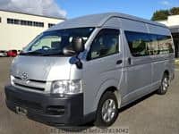 2005 TOYOTA HIACE COMMUTER DX