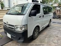 2012 TOYOTA HIACE COMMUTER MANUAL