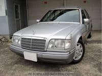 1995 MERCEDES-BENZ E-CLASS