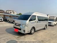 2017 TOYOTA HIACE COMMUTER 3.0