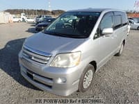 2005 TOYOTA NOAH X