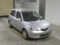 2004 MAZDA DEMIO