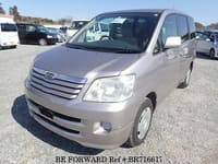 2003 TOYOTA NOAH X