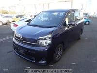 2011 TOYOTA VOXY X L EDITION