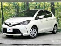 2015 TOYOTA VITZ F