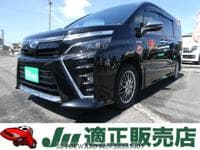 2019 TOYOTA VOXY 1.8ZSII