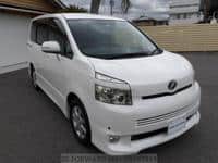 2008 TOYOTA VOXY