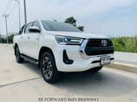 2021 TOYOTA HILUX 2.8