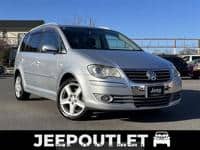 VOLKSWAGEN Golf Touran