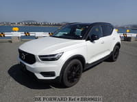 2019 VOLVO XC40 T4 R DESIGN