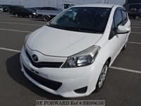 2011 TOYOTA VITZ U