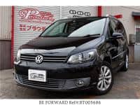 VOLKSWAGEN Golf Touran