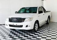 2015 TOYOTA HILUX 2.7