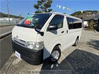 2006 TOYOTA HIACE VAN