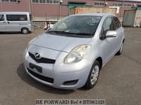 2010 TOYOTA VITZ F