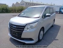 Used 2017 TOYOTA NOAH HYBRID BT071994 for Sale